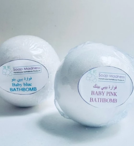 صورة باث بومب كشف نوع البيبي: مفاجأة مُعطرة تكشف جنس المولود بلمسة سحرية