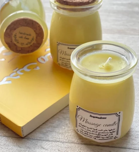 صورة شمعة مساج طبيعية بدون عطر – مساج دافئ لتخفيف التوتر وتجديد البشرة