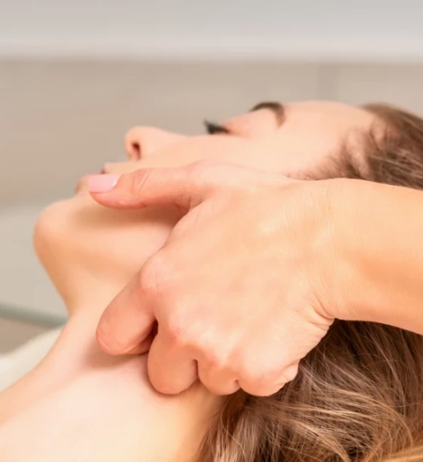 صورة خدمة المساج اللمفاوي لتخليص السموم وتنشيط الدورة الدموية بشكل مثالي