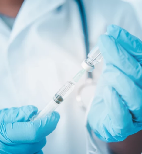 صورة خدمة الحقن تحت الجلد في المنزل – راحة وأمان بخدمة احترافية