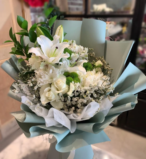 صورة باقة زهور طبيعية من الأزهار الرقيقة تنسيق بوكيه 20