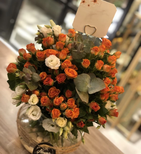 صورة باقة زهور طبيعية من الأزهار الرقيقة تنسيق بوكيه 33