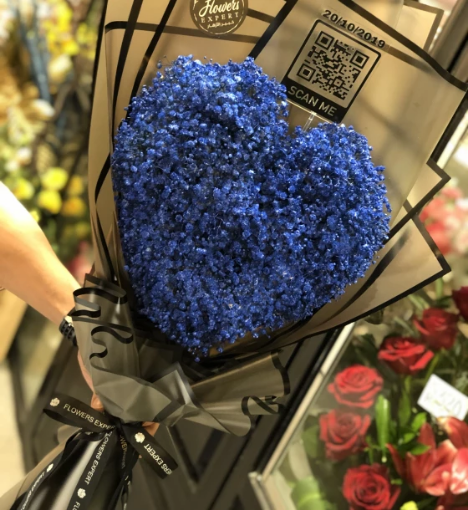 صورة باقة زهور طبيعية من الأزهار الرقيقة تنسيق بوكيه 6