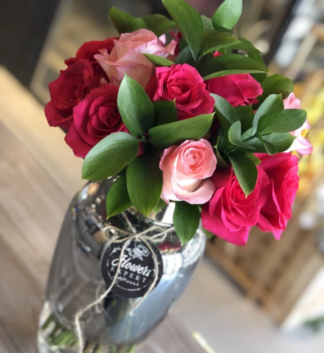 صورة باقة زهور طبيعية من الأزهار الرقيقة تنسيق بوكيه 36