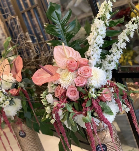 صورة باقة زهور طبيعية من الأزهار الرقيقة تنسيق بوكيه 40