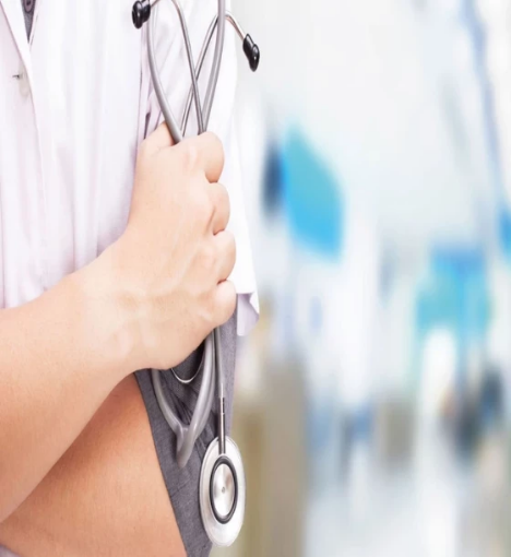 صورة خدمة طبيب باطني بالمنزل