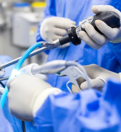 صورة إصلاح تمزق الكتف (إصابة بانكارت) بدون زراعة معدنية