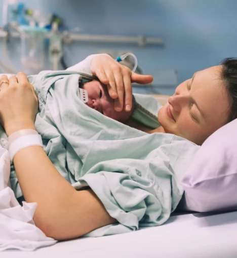 صورة ولادة قيصرية للمرة الرابعة