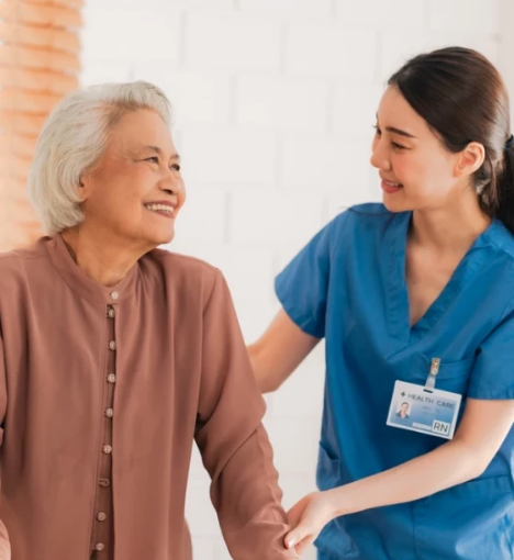 صورة مرافقة صحية منزلية فلبينية لمدة ثلاثة اشهر (90 يوم) – 12 ساعة يوميًا