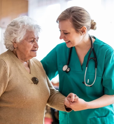 صورة مرافقة صحية منزلية فلبينية لمدة ست اشهر (180 يوم) – 12 ساعة يوميًا