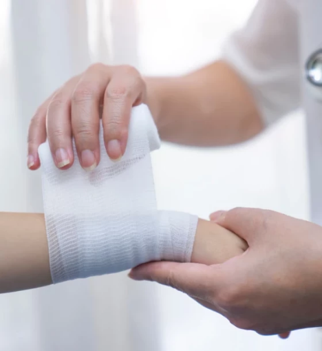 صورة خدمة العناية بحروق الدرجة الأولى  في المنزل – (الوجه واليد)